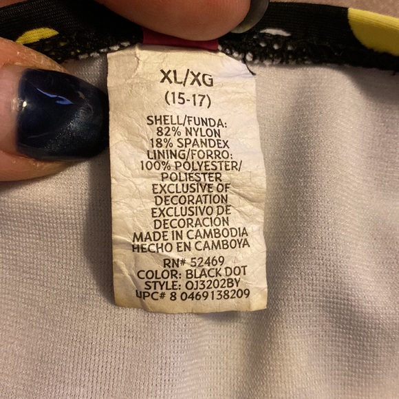 Very cute bikini! - Picture 7 of 7